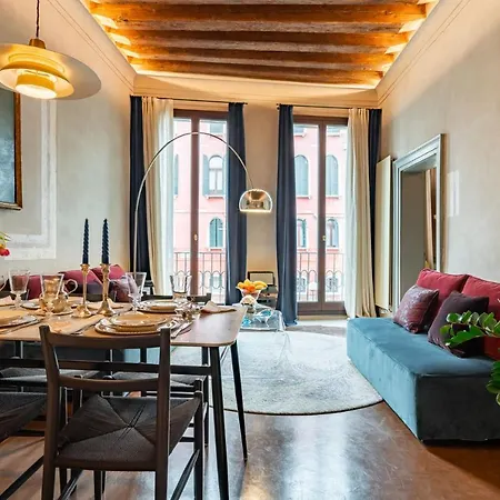 Ca Dei Dalmati - The Blue Canal View Venedig