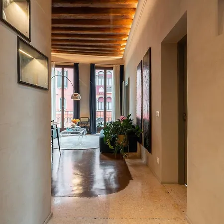 Ca Dei Dalmati - The Blue Canal View Venedig