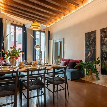 Apartment Ca Dei Dalmati - The Blue Canal View