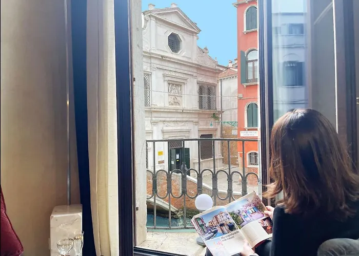 Ca Dei Dalmati - The Blue Canal View Appartement *